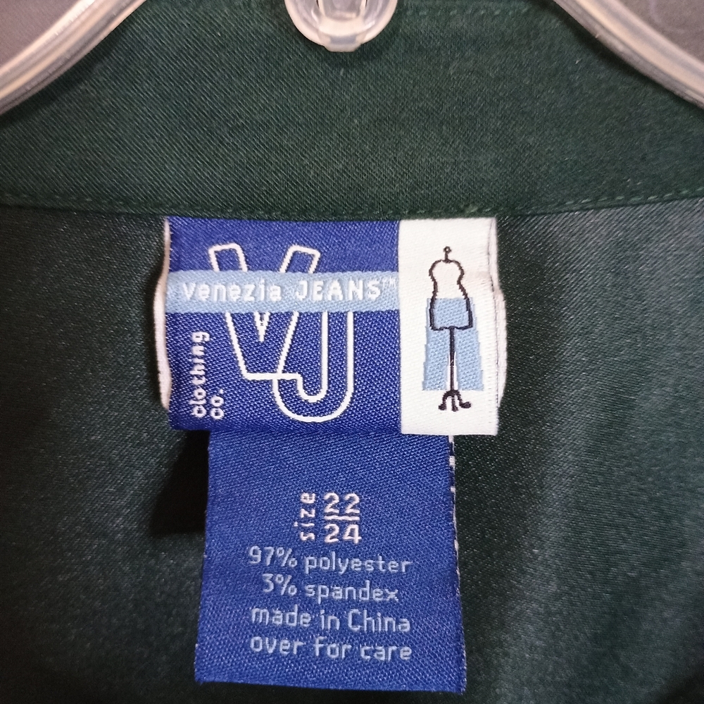 Venezia Green Button-Up Shirt Women's Size 22/24 - Picture 3 of 3
